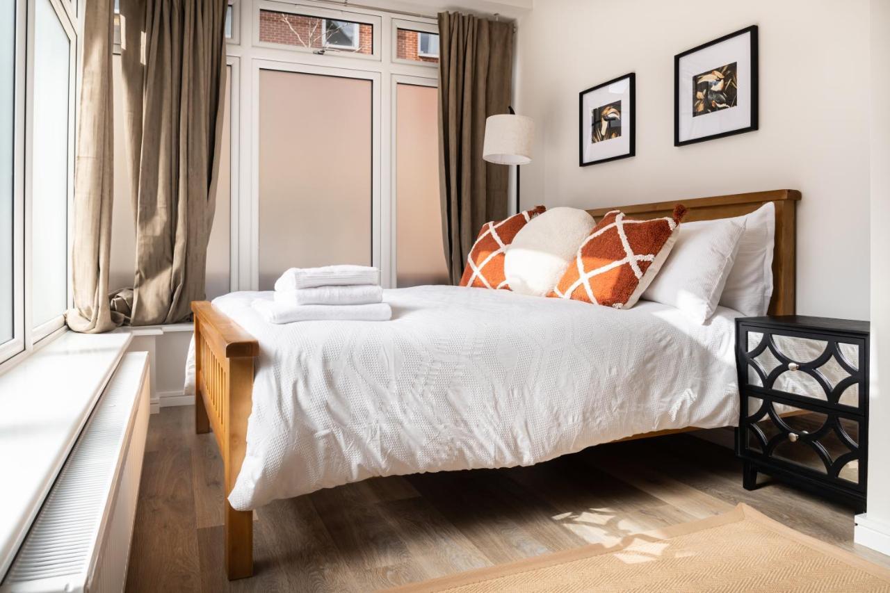 Amazing New Spacious Apartment In Se1 London Exteriör bild