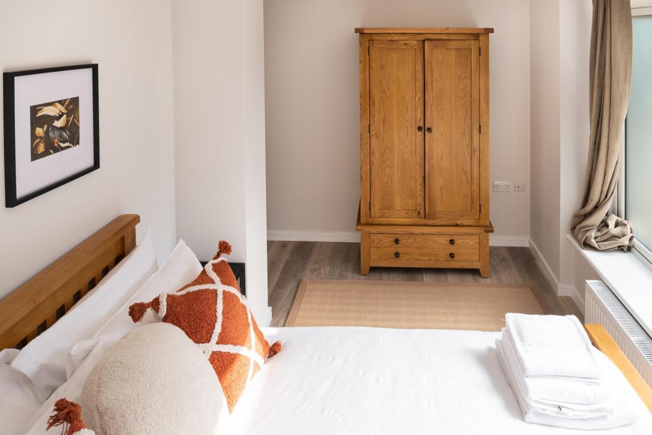 Amazing New Spacious Apartment In Se1 London Exteriör bild
