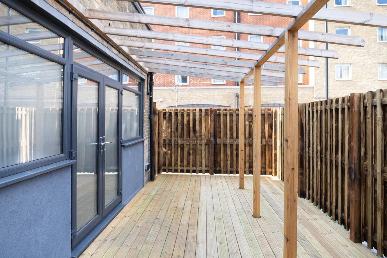 Amazing New Spacious Apartment In Se1 London Exteriör bild