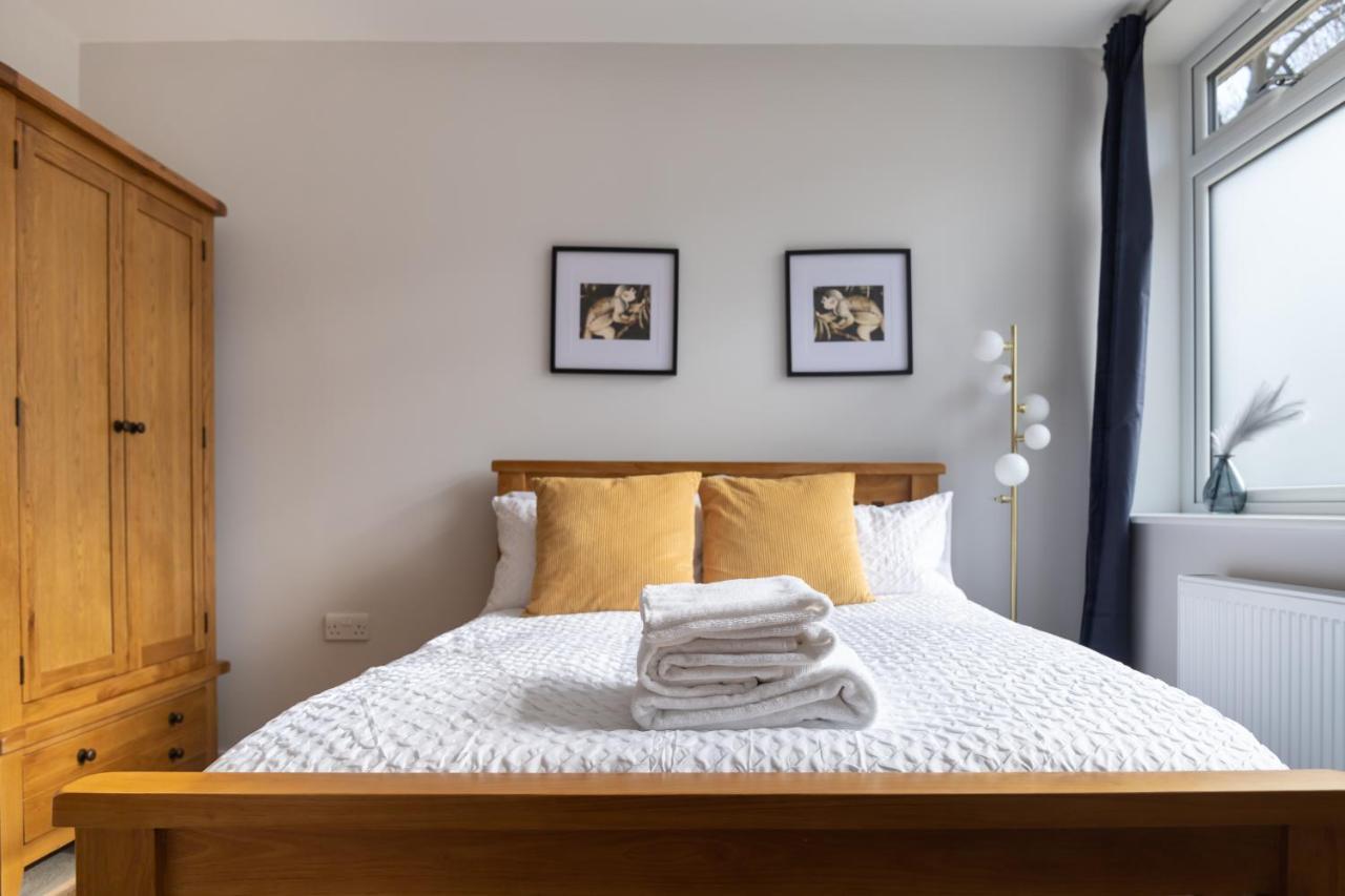 Amazing New Spacious Apartment In Se1 London Exteriör bild